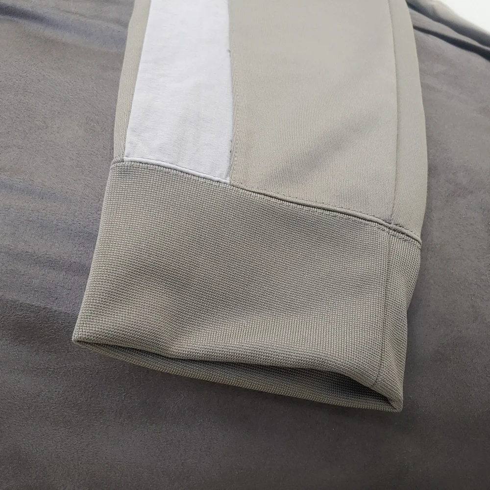 Nike Air Max Joggers Sweatpants Olive Grey Men's BNWT - Picture 3 of 16
